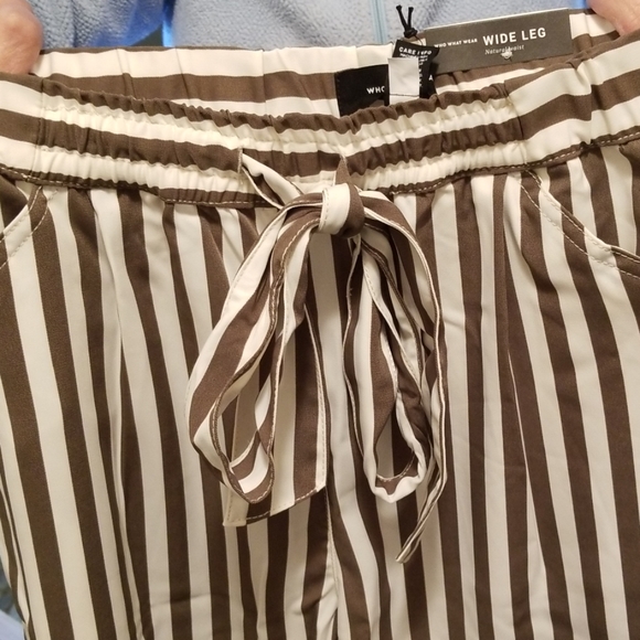 Who What Wear palazzo pants. Last pair - Picture 3 of 6